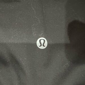 Black lululemon leggings